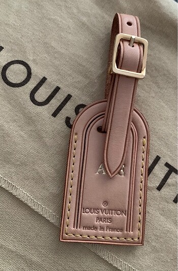 s Beden ten rengi Renk Louis vuitton bavul canta kartlik