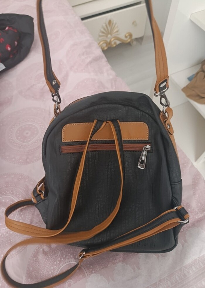 Hem sırt hem ell cantasi - Görsel 2