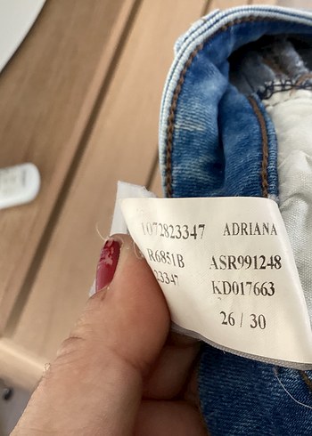 26 Beden Mavi Jeans Adriana Dar Kesim Kadın Kot Pantolon 26