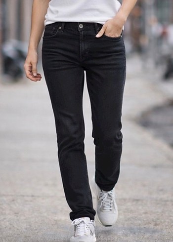pull-and-bear 38