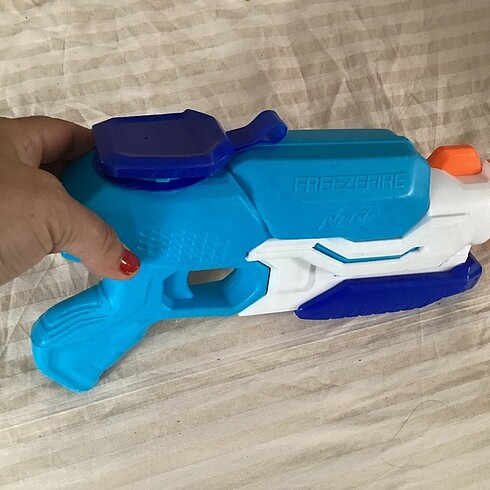  Beden Nerf su tabancası