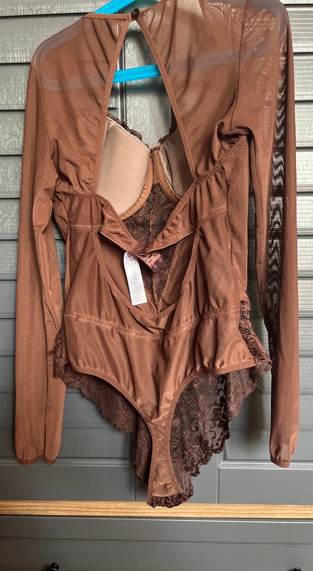 Kahverengi Dantel Detaylı Hemşire Korsesi - Görsel 3