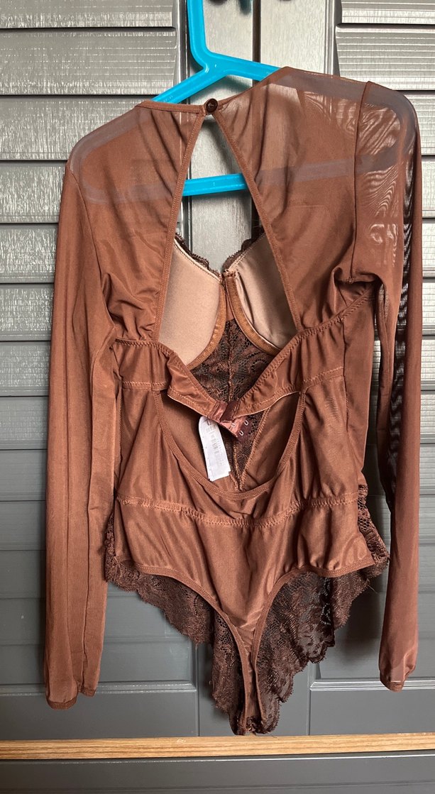 Kahverengi Dantel Detaylı Hemşire Korsesi - Görsel 2