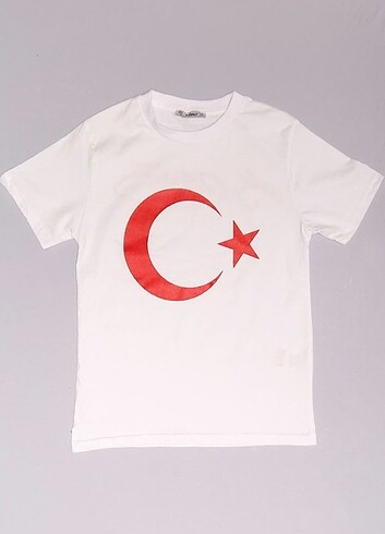 11yaş Türk bayraklı çocuk tişort beyaz