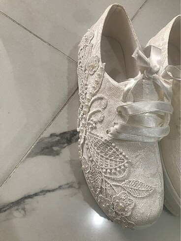38 Beden beyaz Renk Gelinlik ayakkabı