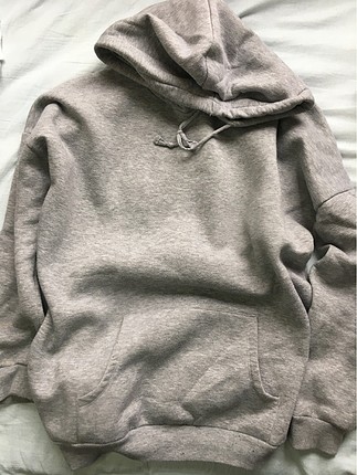 Gri hoodie