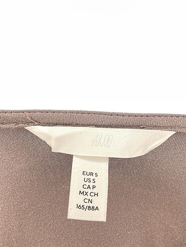 s Beden çeşitli Renk H&M Bluz %70 İndirimli.