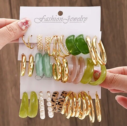 Beden Küpe Set
