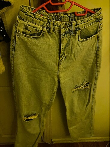 28 Beden Yırtık baggy pantolon