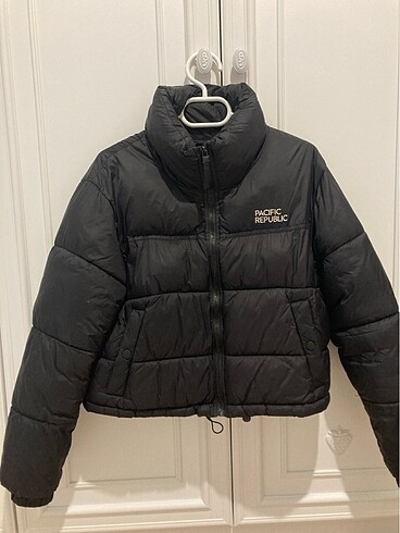 Pull and bear mont