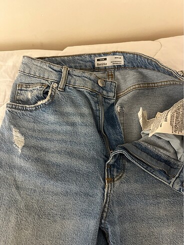 32 Beden BERSHKA mom jean