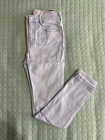 Pul and Bear jean