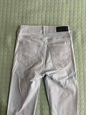 36 Beden mavi Renk Pul and Bear jean