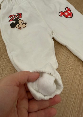 1 Yaş Beden Beyaz Minnie Mouse Baskılı Bebek Takımı