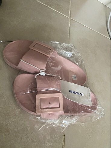 LC Waikiki Kı çocuk terlik
