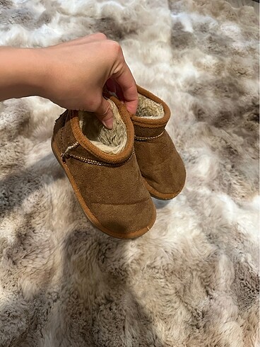 cocuk ugg bot