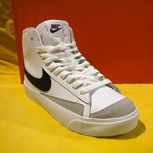 Nike blazer