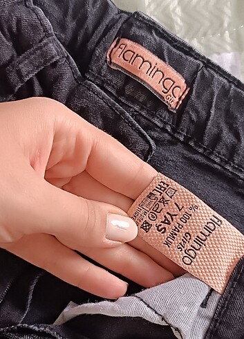 Kız çocuk siyah kot pantolon