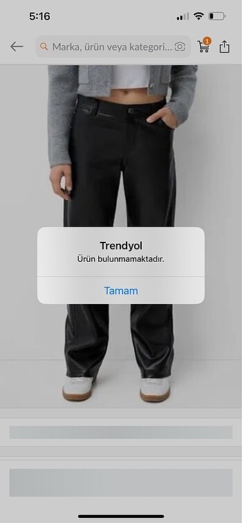 Yeni etiketli deri pantolon