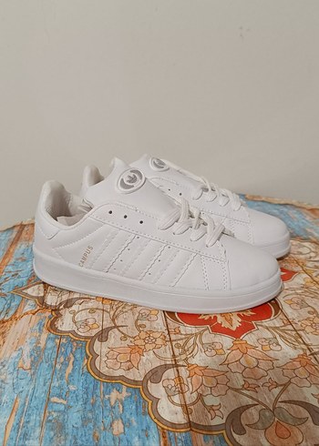 36 Beden Adidas Kadın Beyaz Spor Ayakkabı