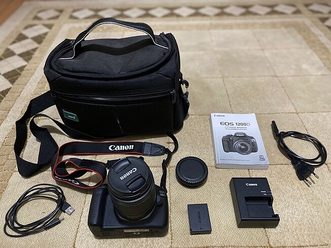 Canon 1200D 18-55mm kit lens (sıfır ayarında)