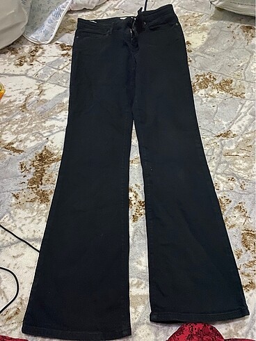 Mavi Jeans İspanyol paça pantolon kot