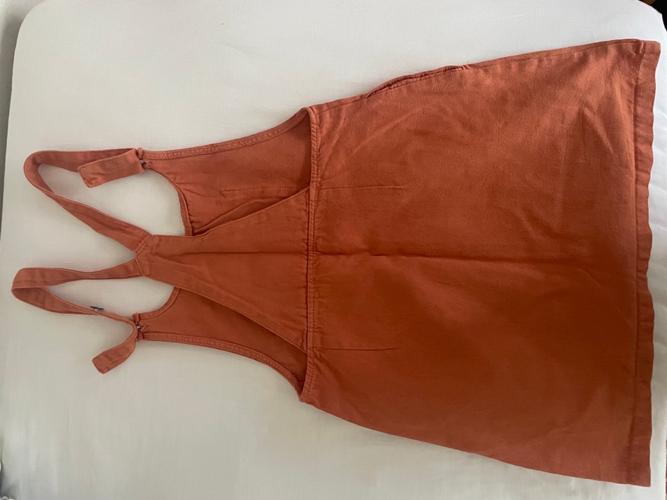 Turuncu Keten Askılı Mini Salopet Elbise - Görsel 4