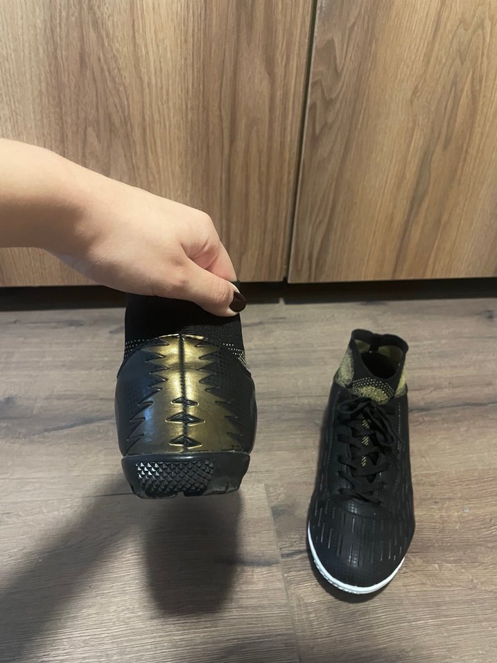 Siyah Erkek Futbol Ayakkabısı Krampon - Görsel 3