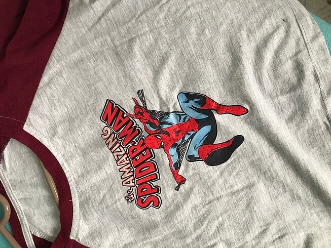 s Beden Spiderman crop