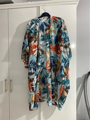 LC Waikiki Kimono