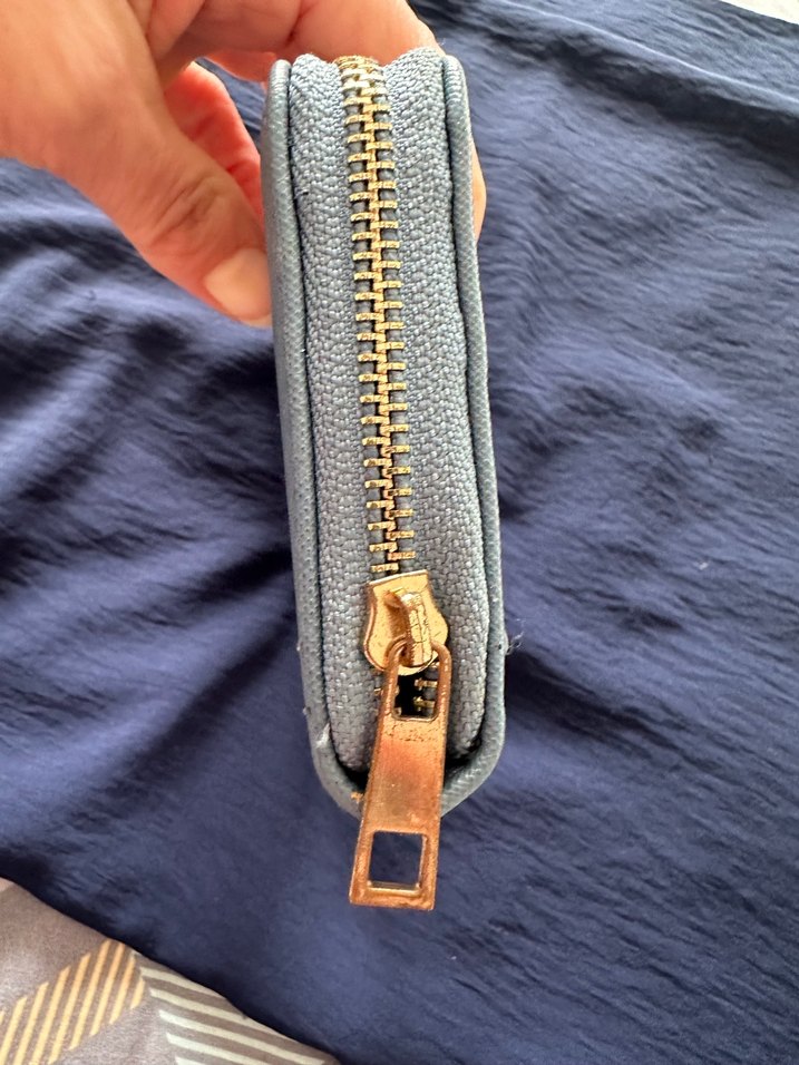 Stradivarius fermuarlı cüzdan - Görsel 4