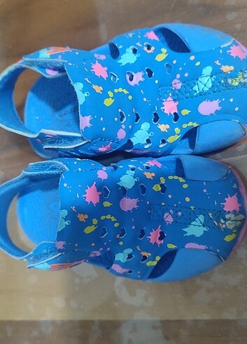22 Beden mavi Renk Skechers