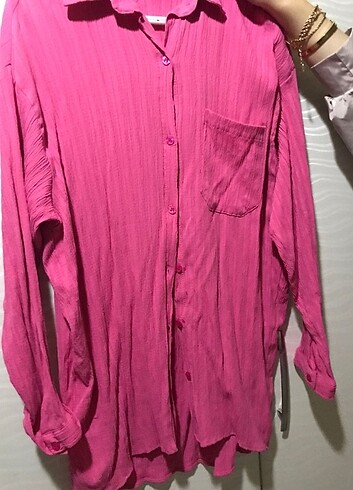 Pembe gömlek 