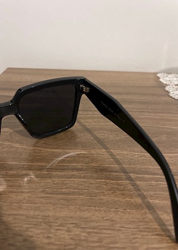 Siyah Minimalist Kadın Güneş Gözlüğü - Görsel 5