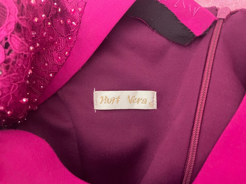 Dantel Detaylı Pembe V Yakalı Uzun Abiye - Görsel 3