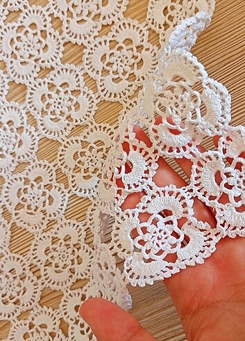 Dantel Masa Sehpa Televizyon Örtüsü - Görsel 2