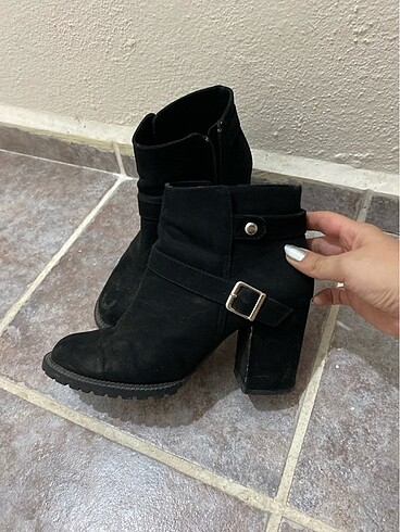 Bershka Siyah bershka bot