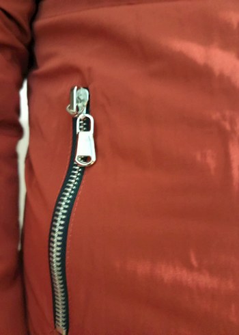 Kürk Detaylı Kırmızı Kadın Kışlık Mont - Görsel 3