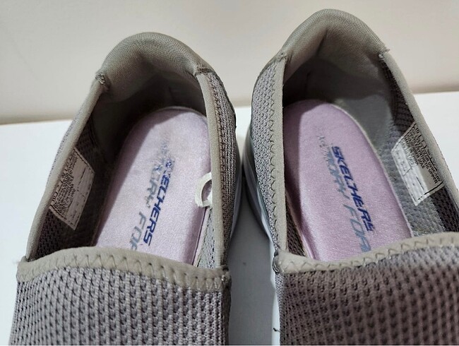 40 Beden gri Renk Skechers ayakkabı