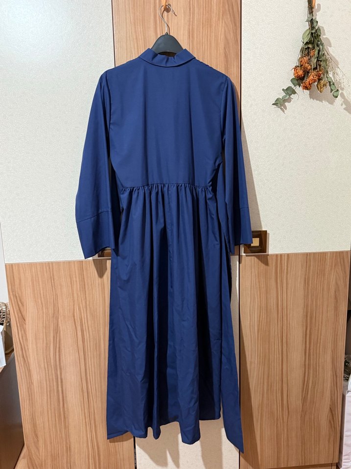 Lacivert Uzun Kollu Düğmeli Uzun Elbise - Görsel 3