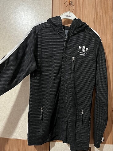 Adidas eşofman üstü