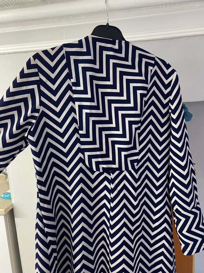 Uzun Kesim Desenli Hamile Kabanı - Görsel 5