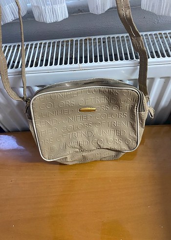 Kadın Parlak Mavi Fermuarlı Sırt Çantası açıklamayı okuyun - Görsel 16