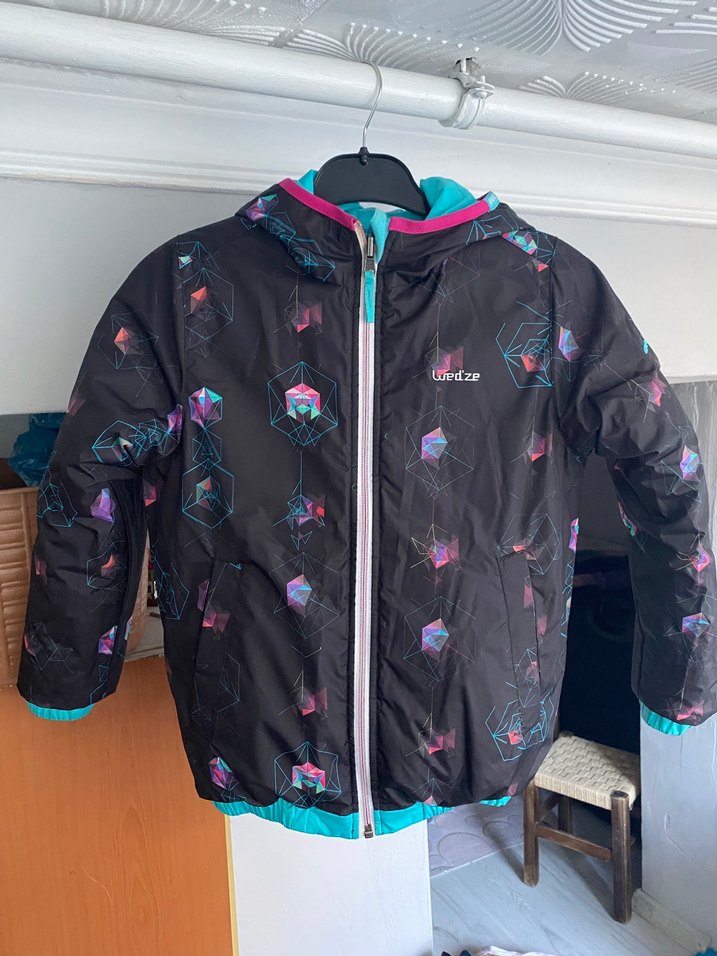 Kız Çocuk Siyah Desenli Fermuarlı Mont - Görsel 3