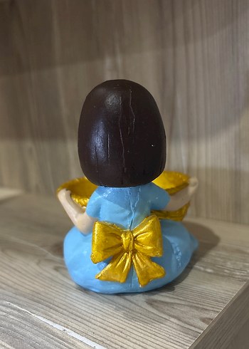 Parlak Altın Renkli Figür ve Kavanoz - Görsel 3