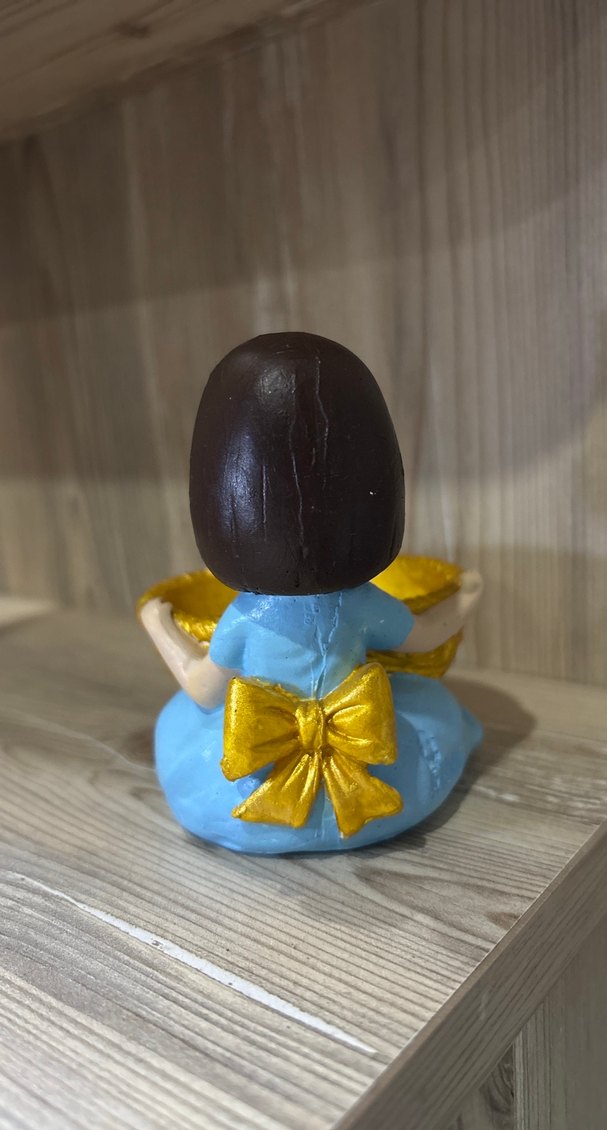 Parlak Altın Renkli Figür ve Kavanoz - Görsel 3