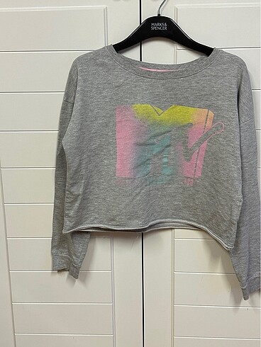 H&M tshirt