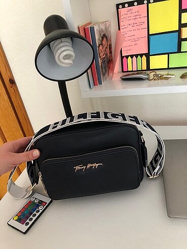 Tommy Hilfiger Çanta
