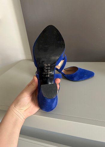 Klasik Lacivert Süet Topuklu Kadın Ayakkabı - Görsel 4