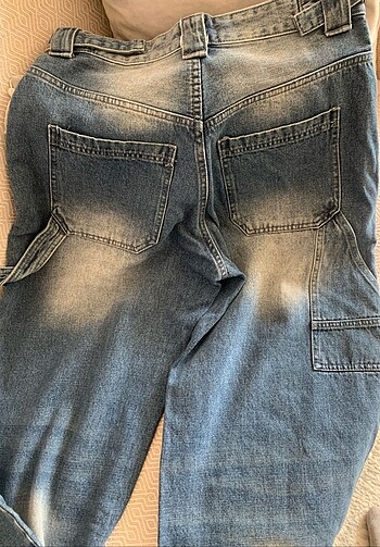 40 Beden mavi Renk Bershka Baggy Jeans